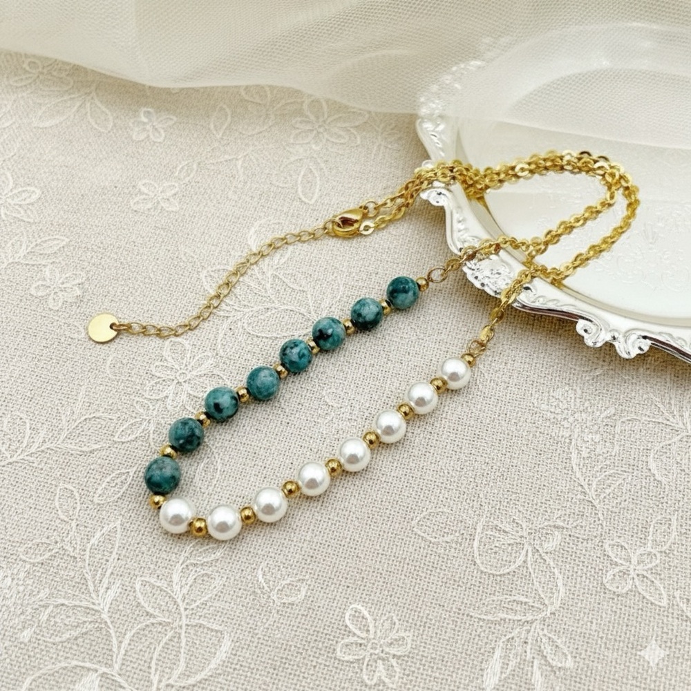 Turquoise & Pearl Beaded Necklace 🤍